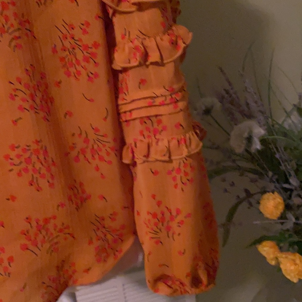 Ann Taylor blouse size MP - Picture 3 of 9